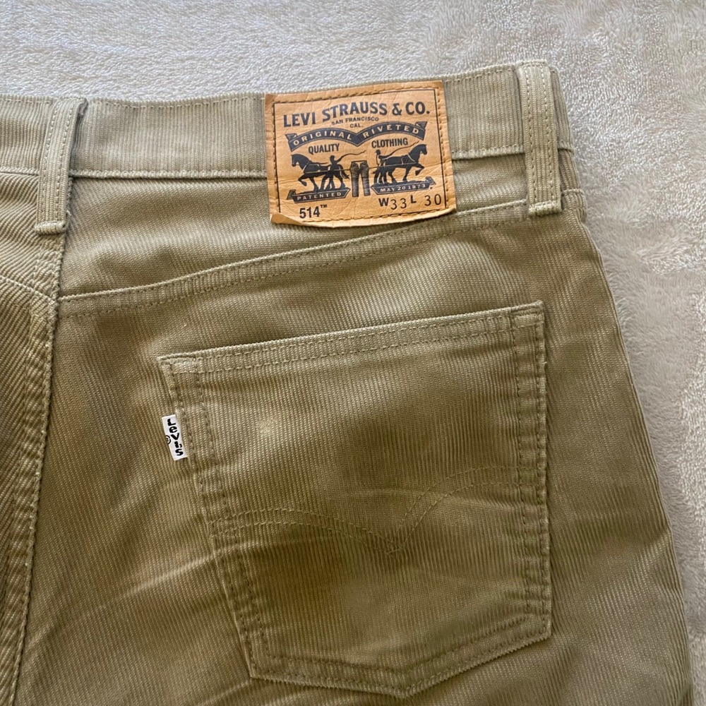 Levis 514 Straight Fit Corduroy Pants Mens 33x30 Khaki Tan Cords 514-0711